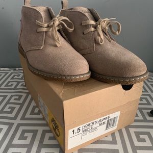 Boys Timberland Ridgefield Chukka boots